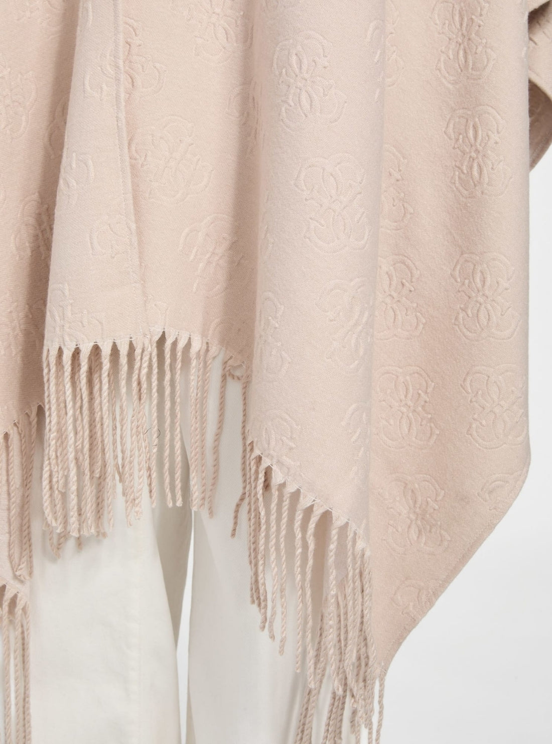 GUESS Accessories Beige Signature Shawl AW5421POL03 Detail View