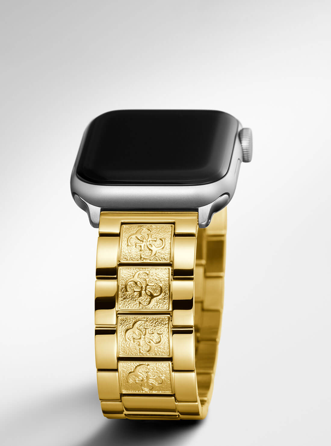 Gold Logo Link Apple Strap (38-40MM) | GUESS women's accessories | detail view