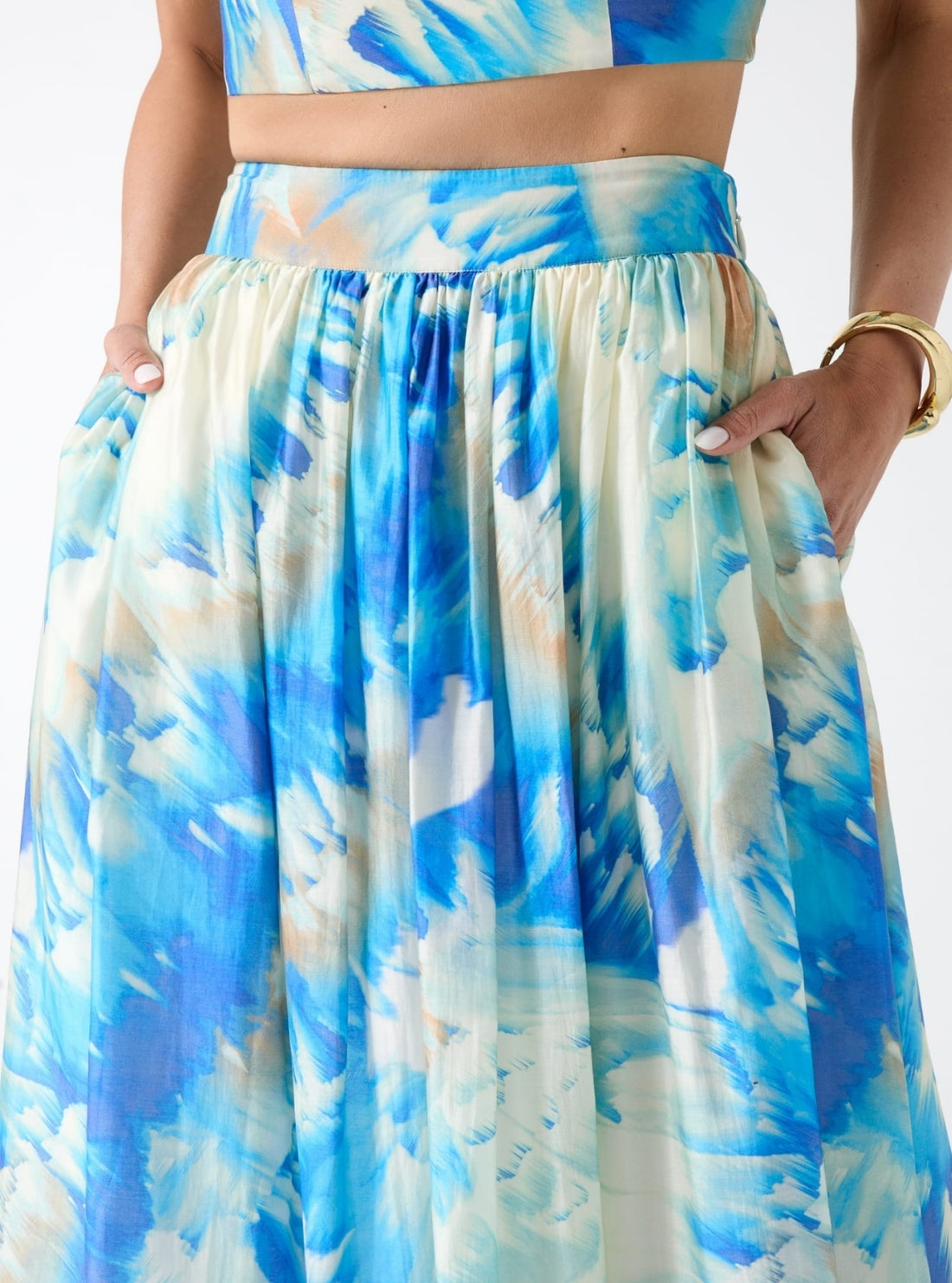 Eco Cloudy Blue Marciano Kat Printed Maxi Skirt G6GD18W1988 Detail View