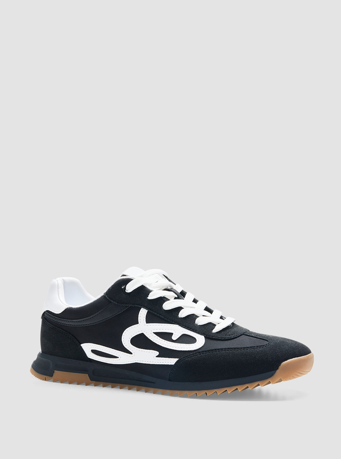 GUESS Footwear Black Gellers Sneakers GELLERS Front Side View