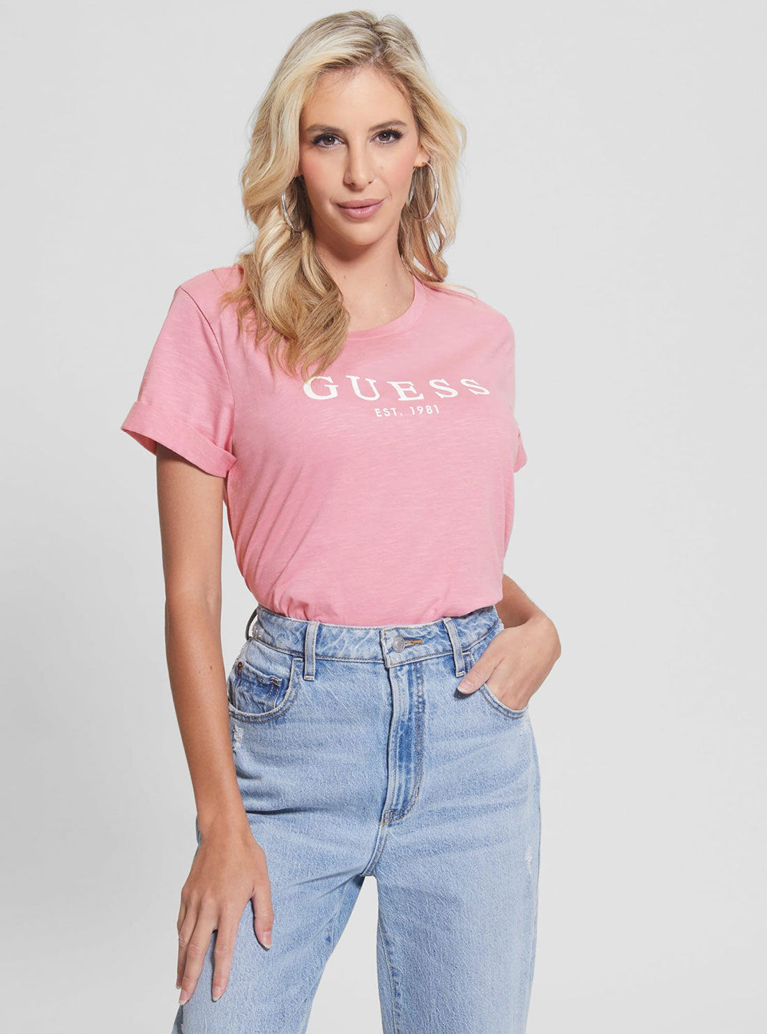 GUESS Women's Eco Pink 1981 Roll Cuff Logo T-Shirt W2BI68K8G01 Front View