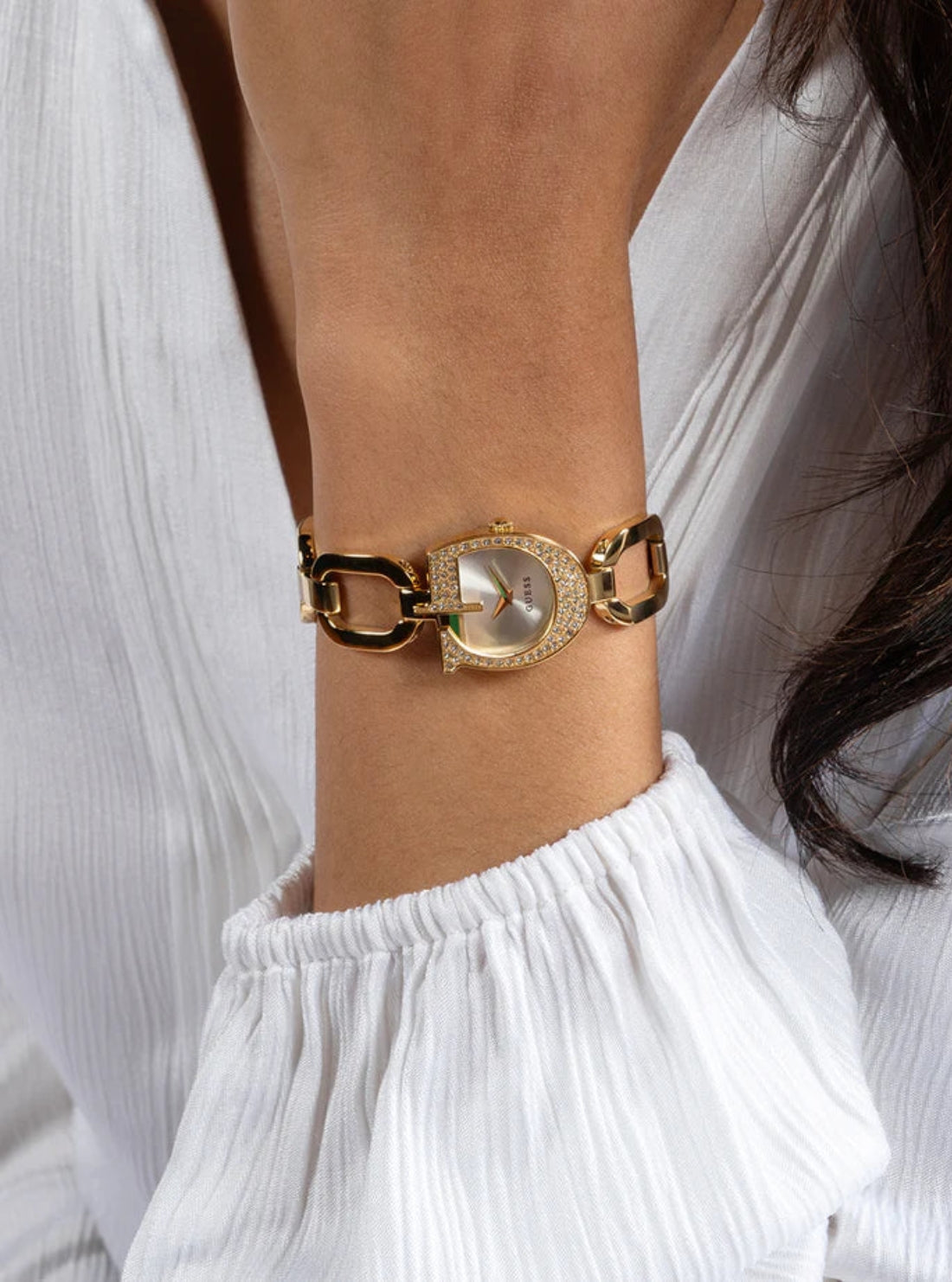 Gold Gia Logo Link Bracelet Watch | GUESS Women's Watches Model View_2