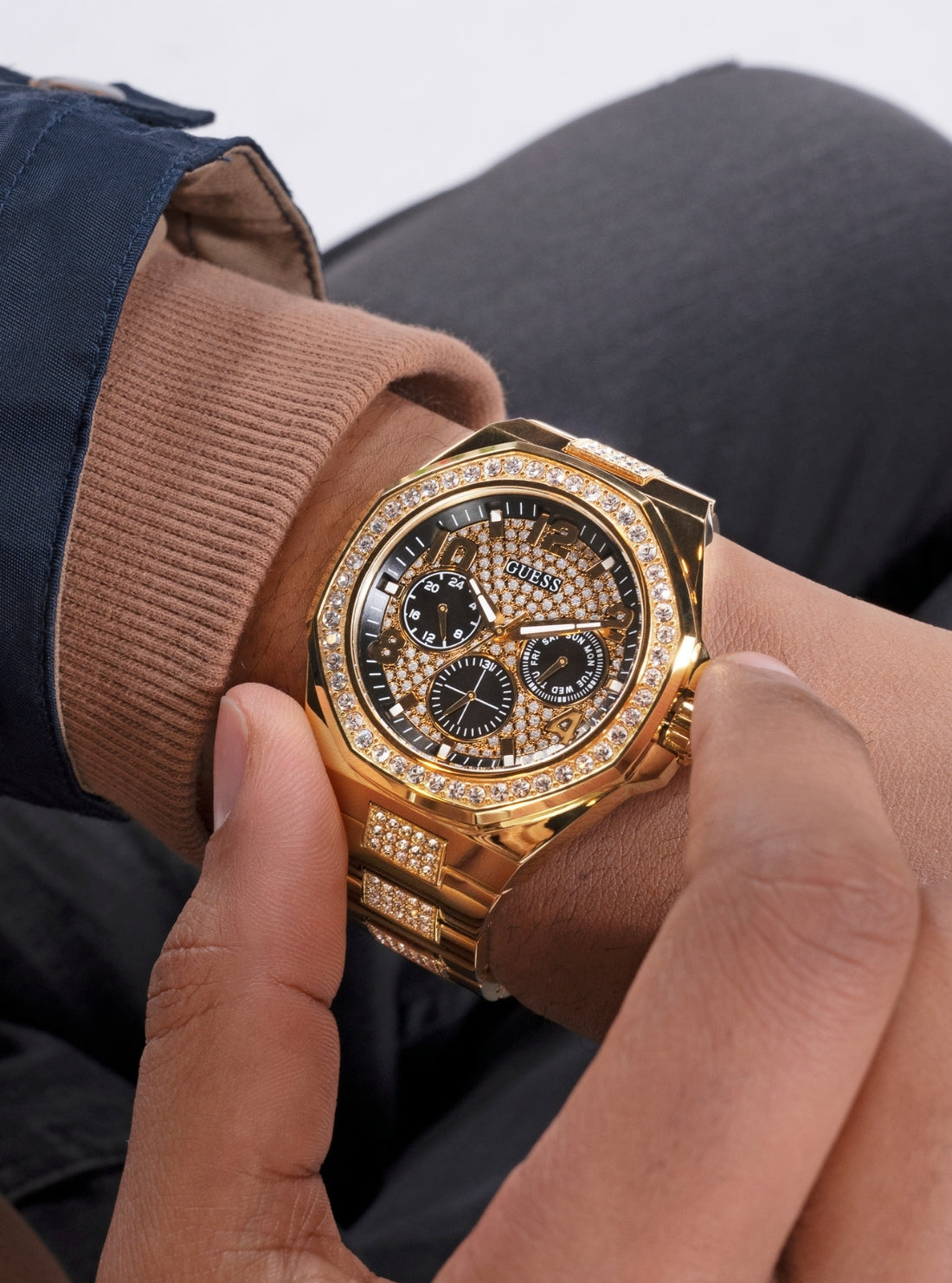 GUESS Accessories Gold Empire Link Watch GW0785G2 Detail View