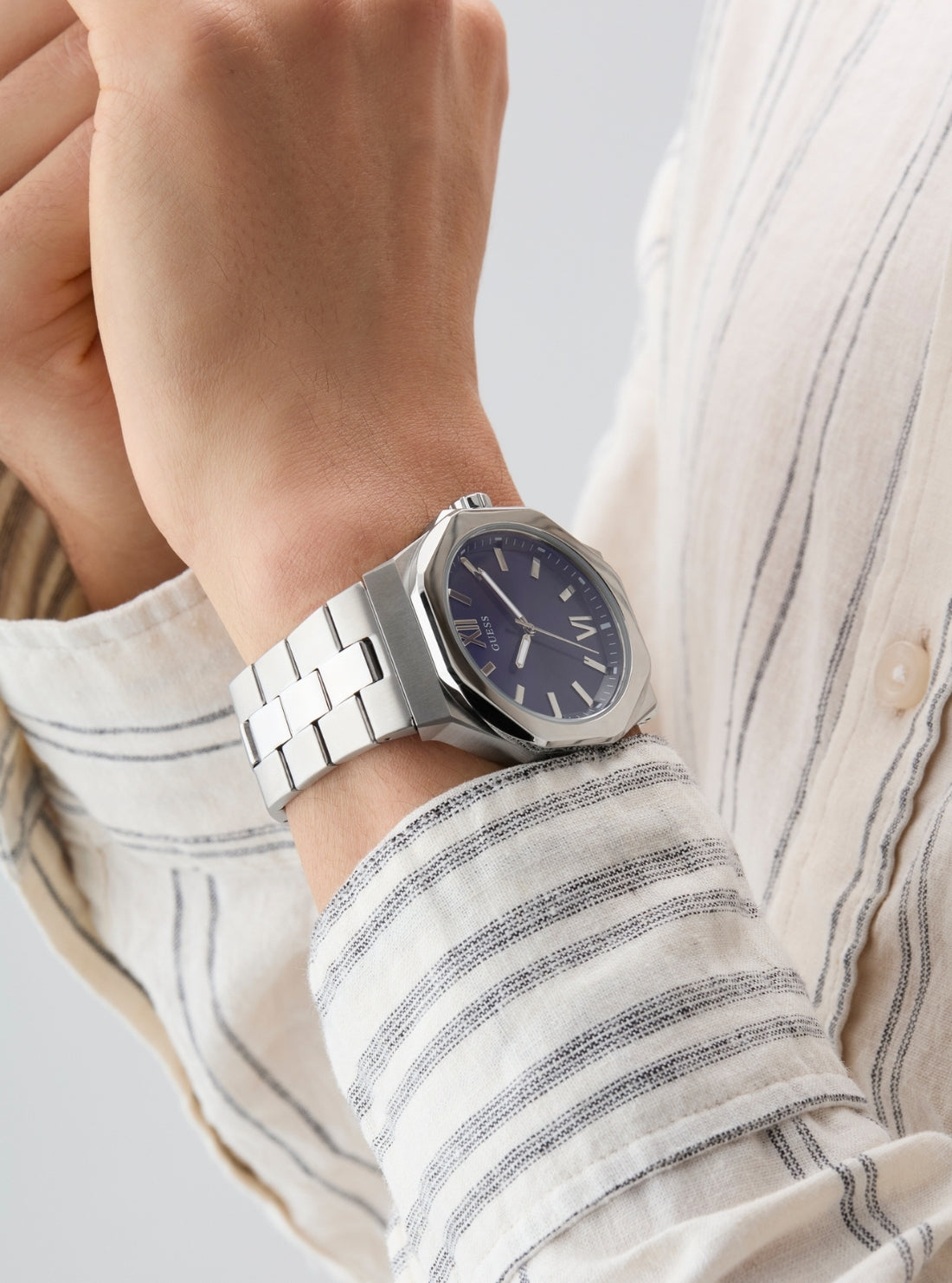 GUESS Accessories Silver Emperor Blue Dial Watch GW0849G1 Detail View_2