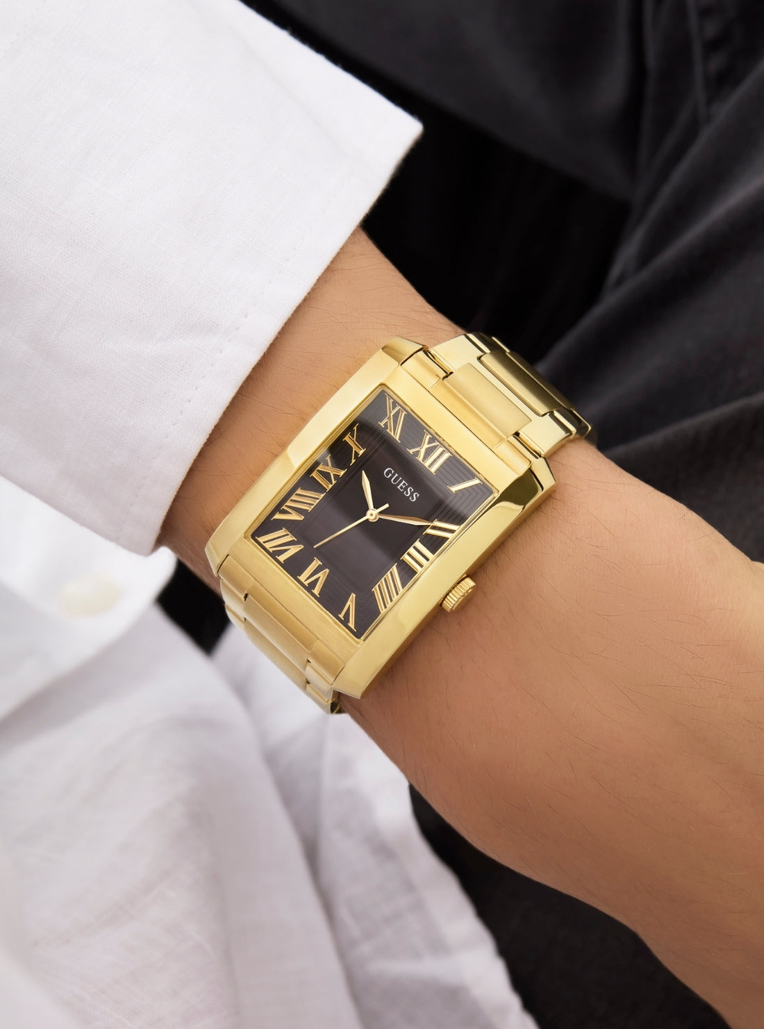 GUESS Accessories Gold Clyde Watch GW0896G2 Detai View_2