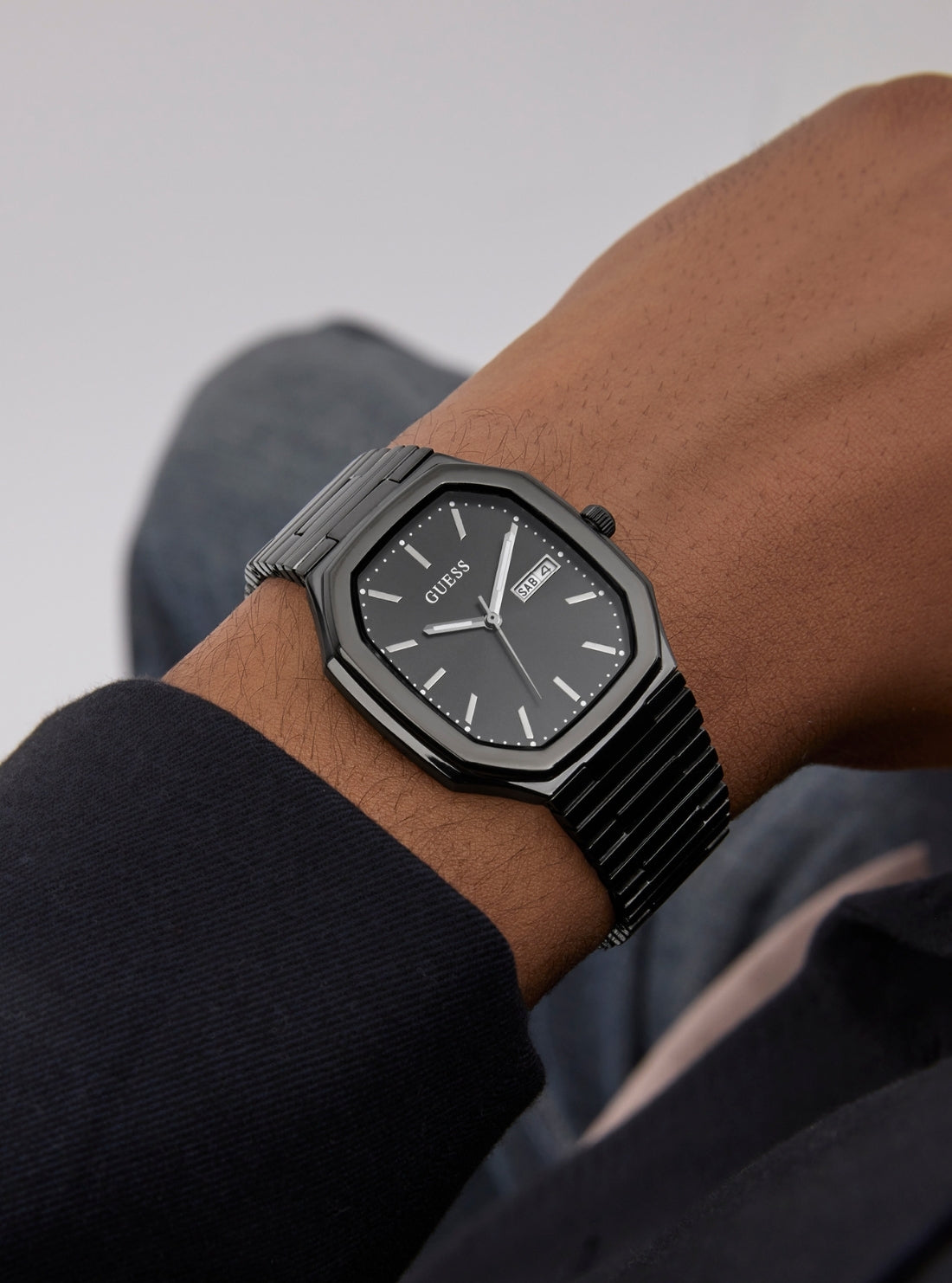 GUESS Accessories Black Oliver Watch GW0978G4 Detail View