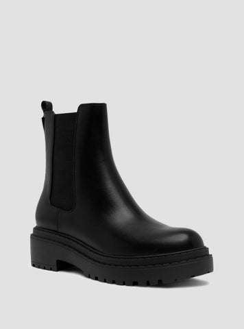 GUESS Womens Black Leannaa Ankle Boots LEANNAA Front Side View