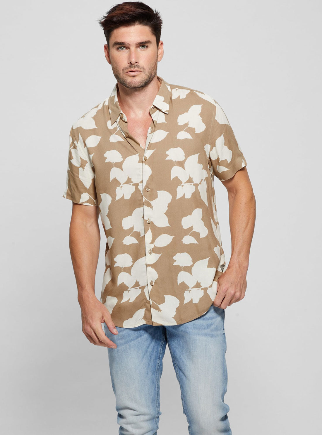 Eco Rayon Floral Print Shirt | GUESS Men's Apparel | Front view