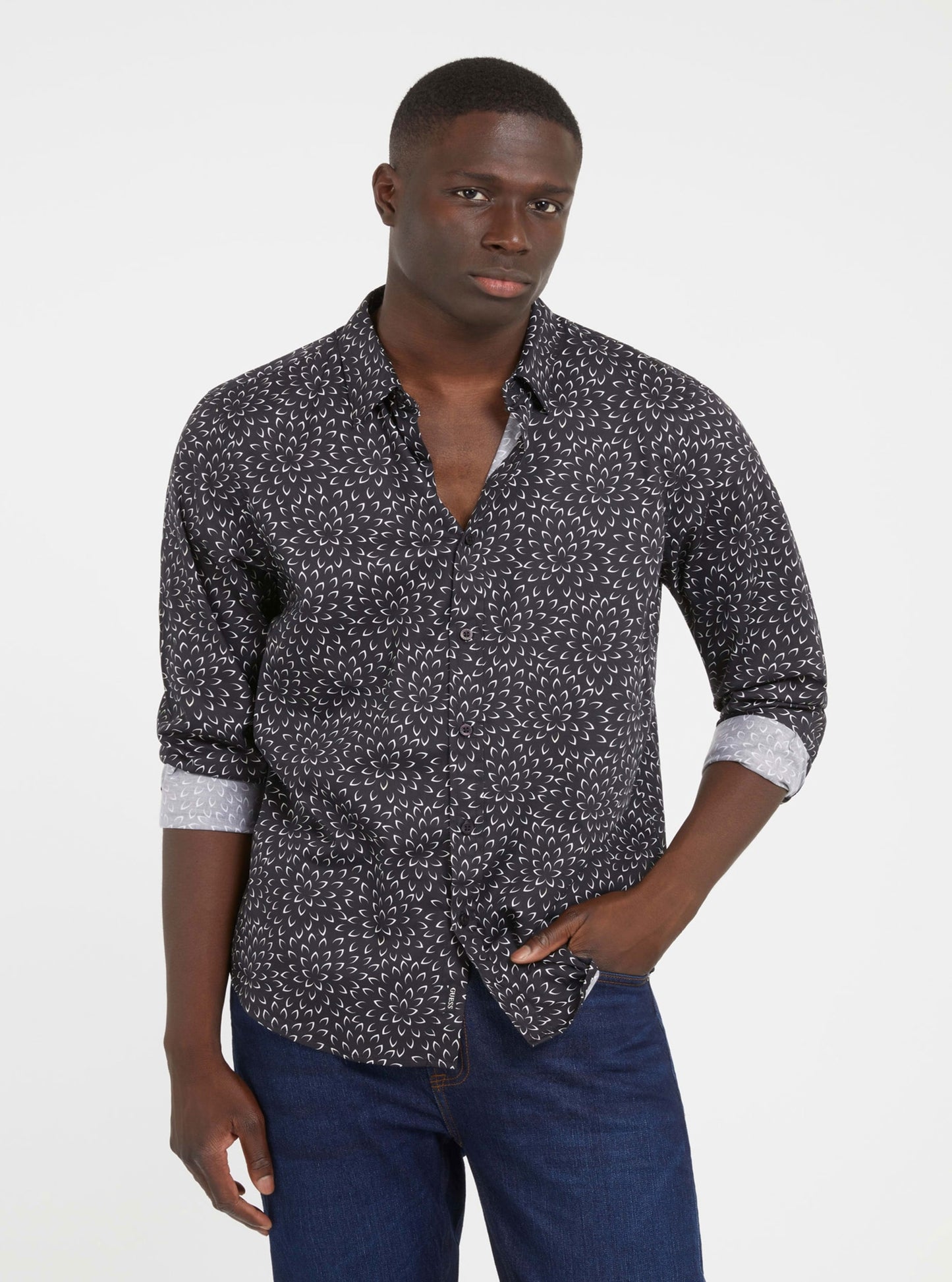 Black Floral Luxe Detached Shirt | GUESS Men's Apparel | front view