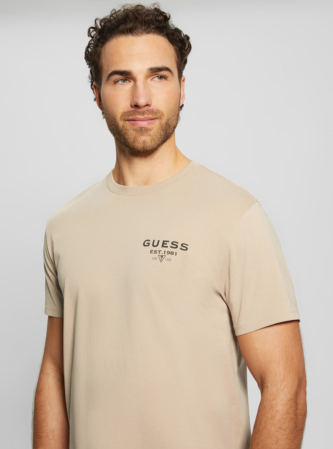 GUESS Mens Eco Beige Basic Classic Logo T-Shirt M3BI0RKC9U1 Detail View