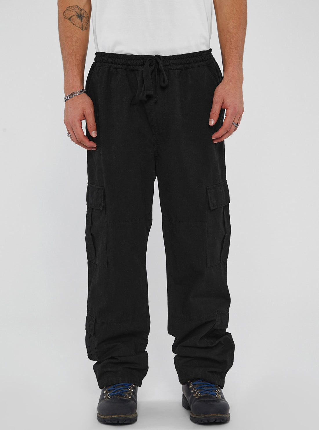 Guess Originals Elastic Cargo Pant front view