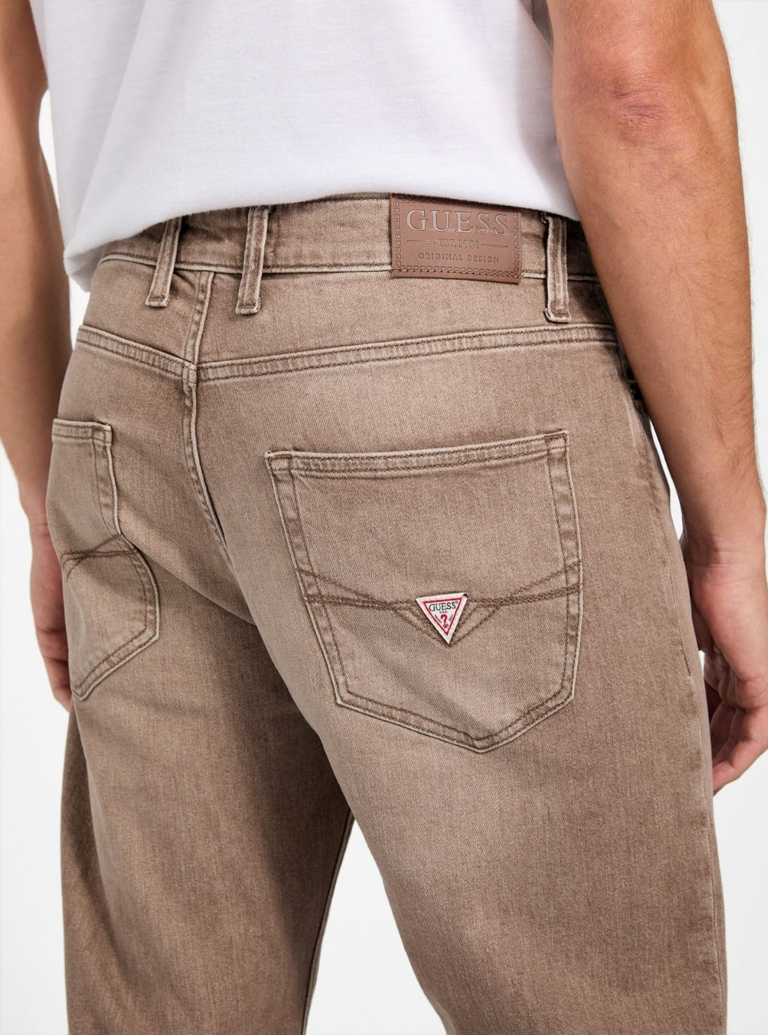 GUESS Mens Eco Brown Mason Regular-Fit Straight Jeans M5BAR7D6150 Detail View