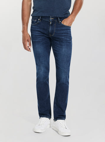 GUESS Mens Mid-Rise Blue Finnley Jeans in Medium Wash M5BAS2D0582 Front View