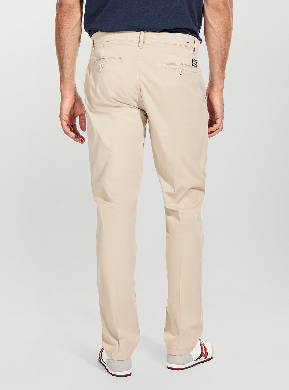 GUESS Mens Beige Mid Rise Angels Chino Pants M5BB16WGXX2 Back View