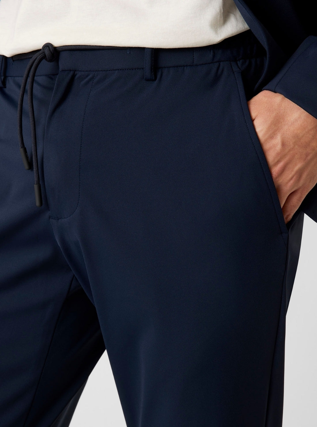 GUESS Mens Blue Coulisse Slim-Fit Chino Pants M5BB75WHHO2 Detail View