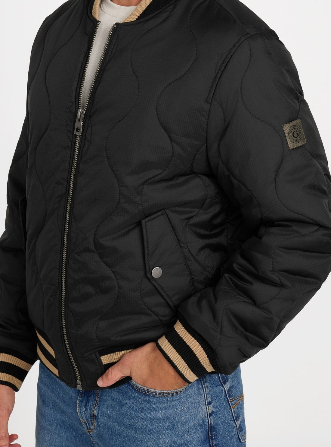 GUESS Mens Black Alameda Ripstop Bomber Jacket M5BL0EWFSZ2 Detail View