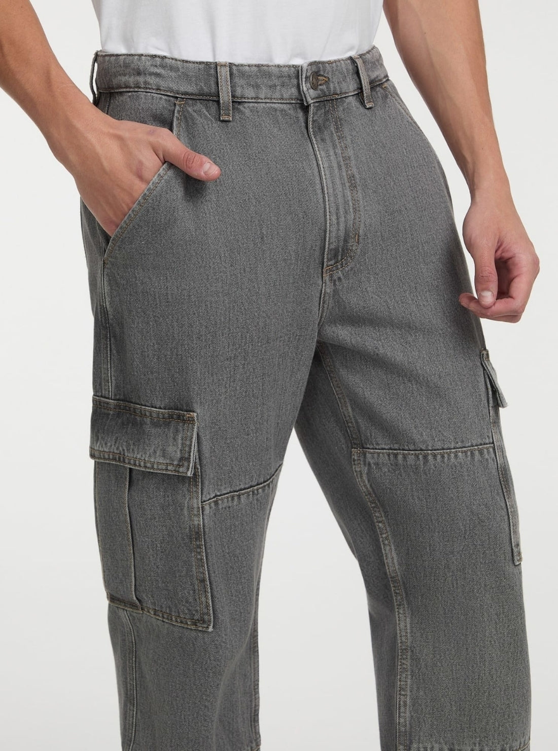 Guess Jeans Grey G17 Cargo Jeans M5GA88D5LW2 Detail View