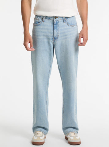Guess Jeans G15 Relaxed Tapered Jeans in Light Wash M5GA90D5M51 Front View