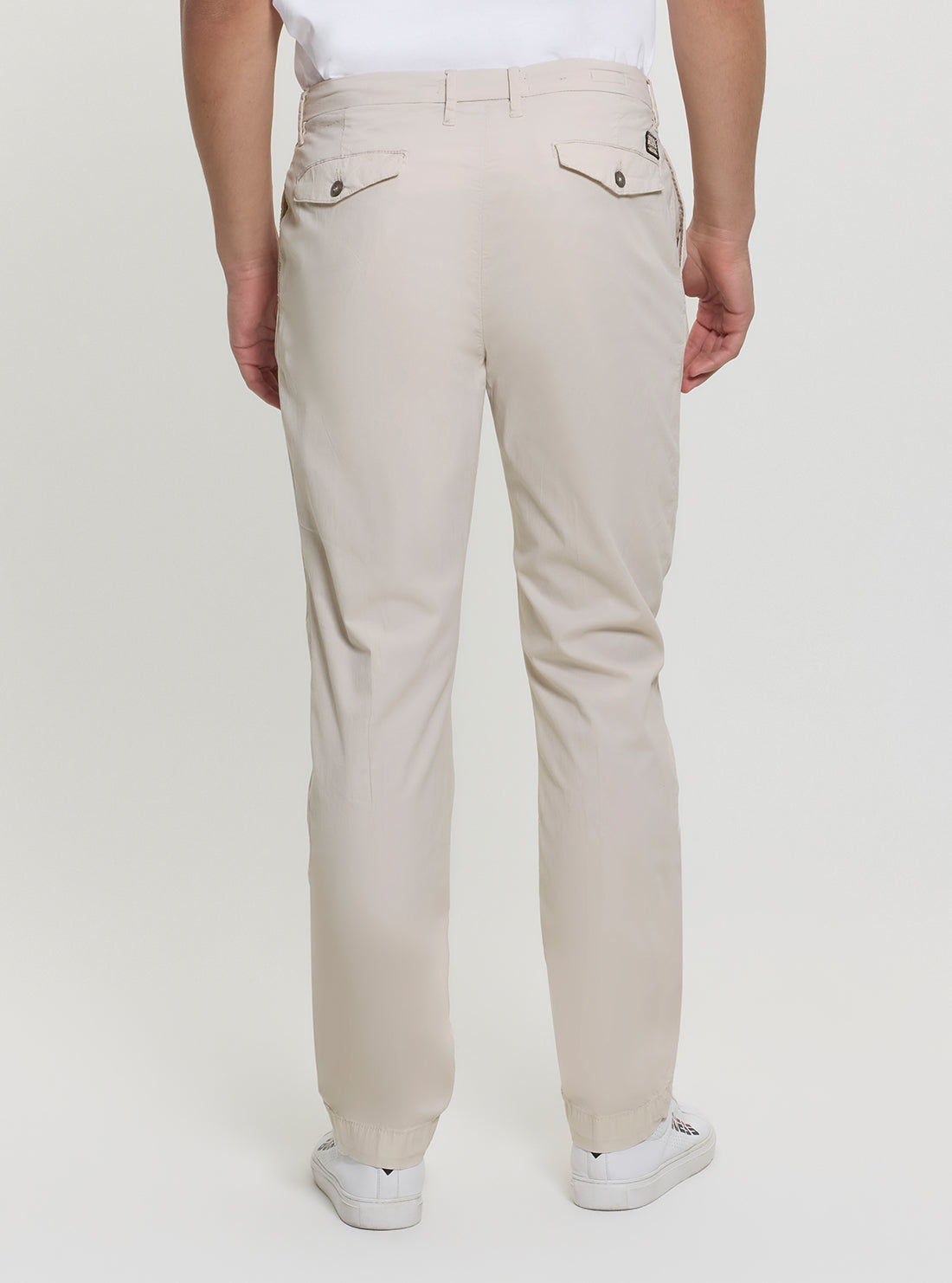 GUESS Mens Beige Mid-Rise Slim Fit Taylor Chino Pants M5GB24WH4GA Back View