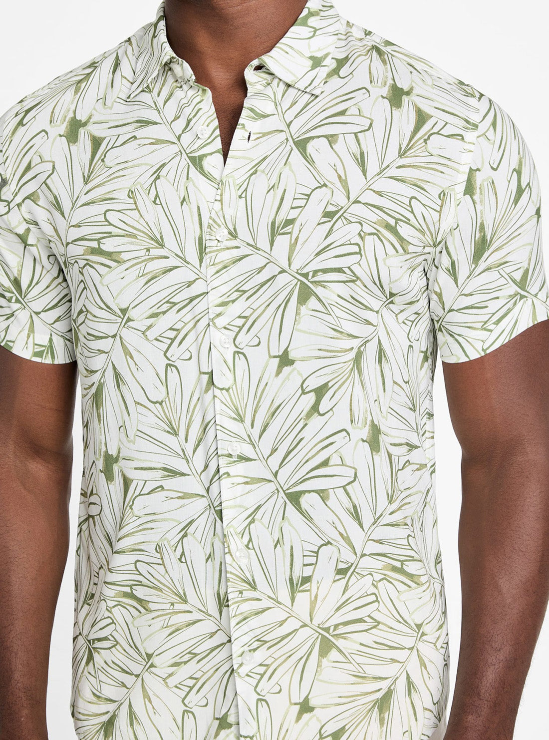 Green Rayon Palm Shirt M5GH75WD4Z2 Detail View