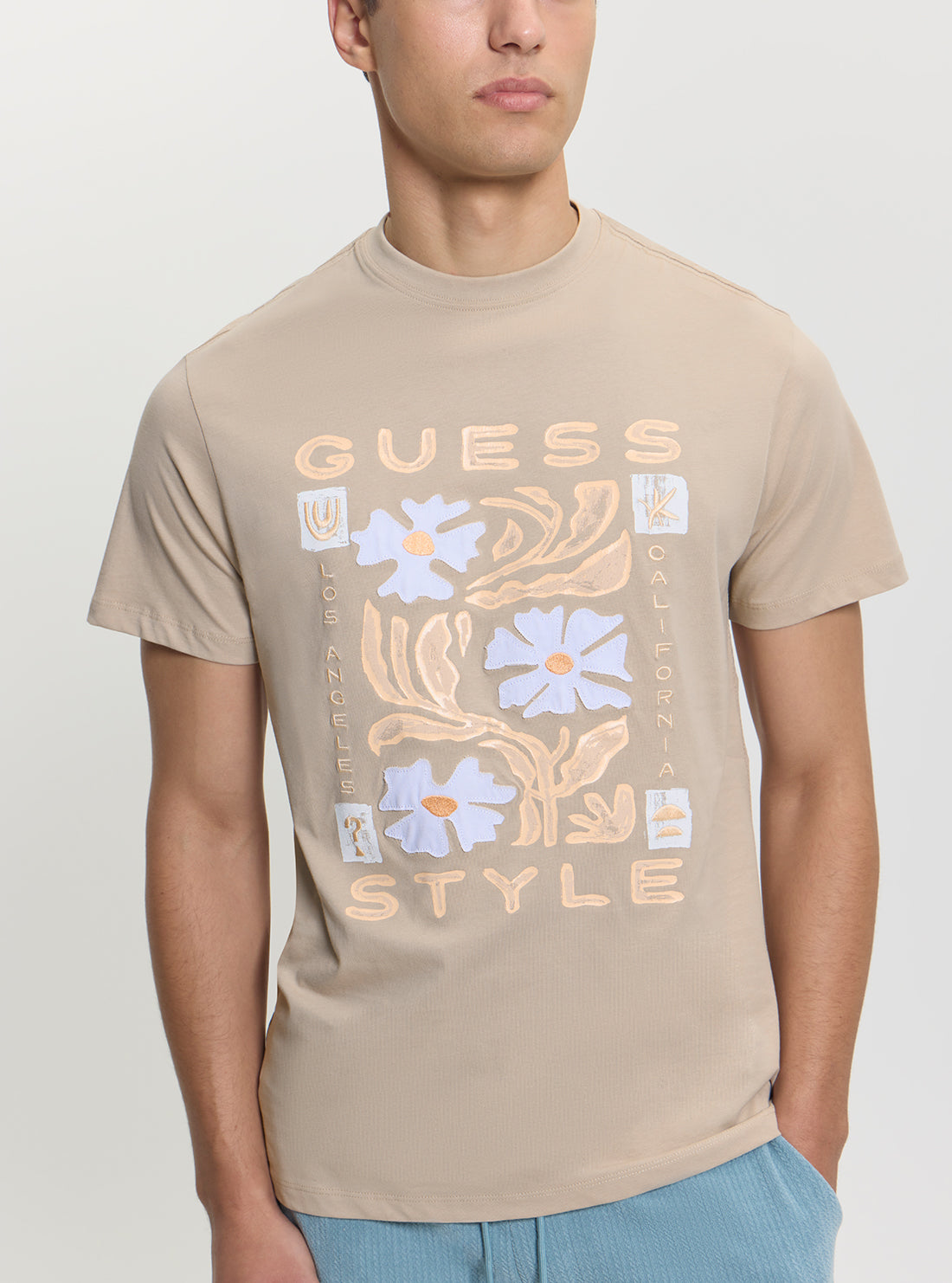 GUESS Mens Beige Guess Style T-Shirt M5GI05I3Z14 Detail View
