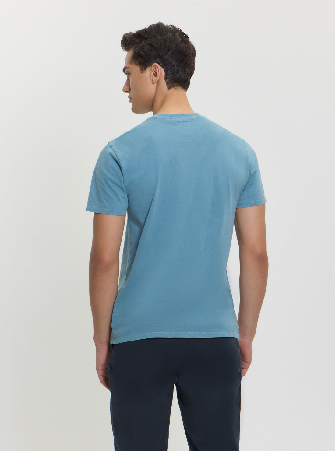 GUESS Mens Blue Multi Basic Stack T-Shirt M5GI34KBZV1 Back View