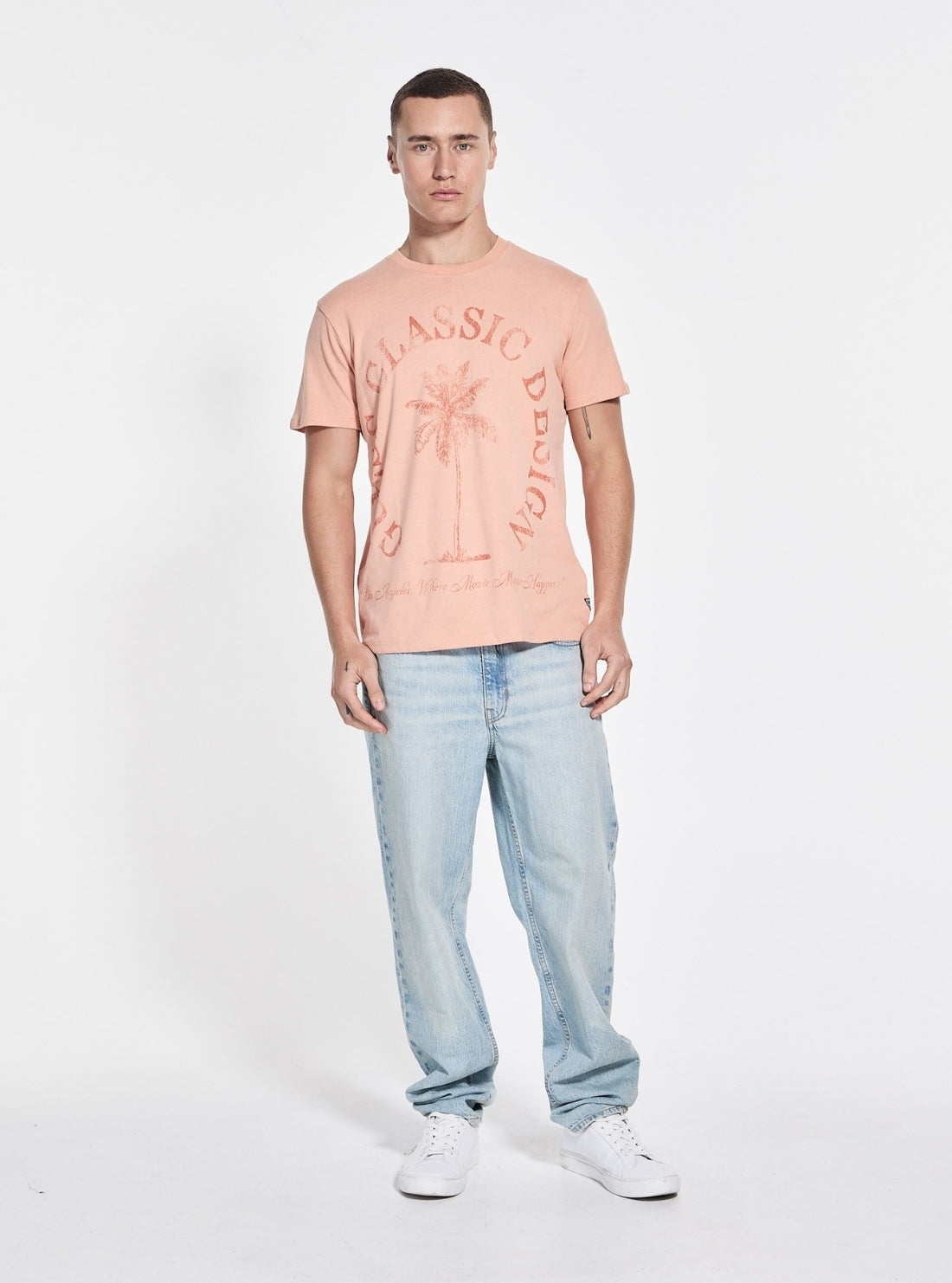 GUESS Mens Orange Basic Guess Classic Design T-Shirt M5GI40KBZV1 Full View