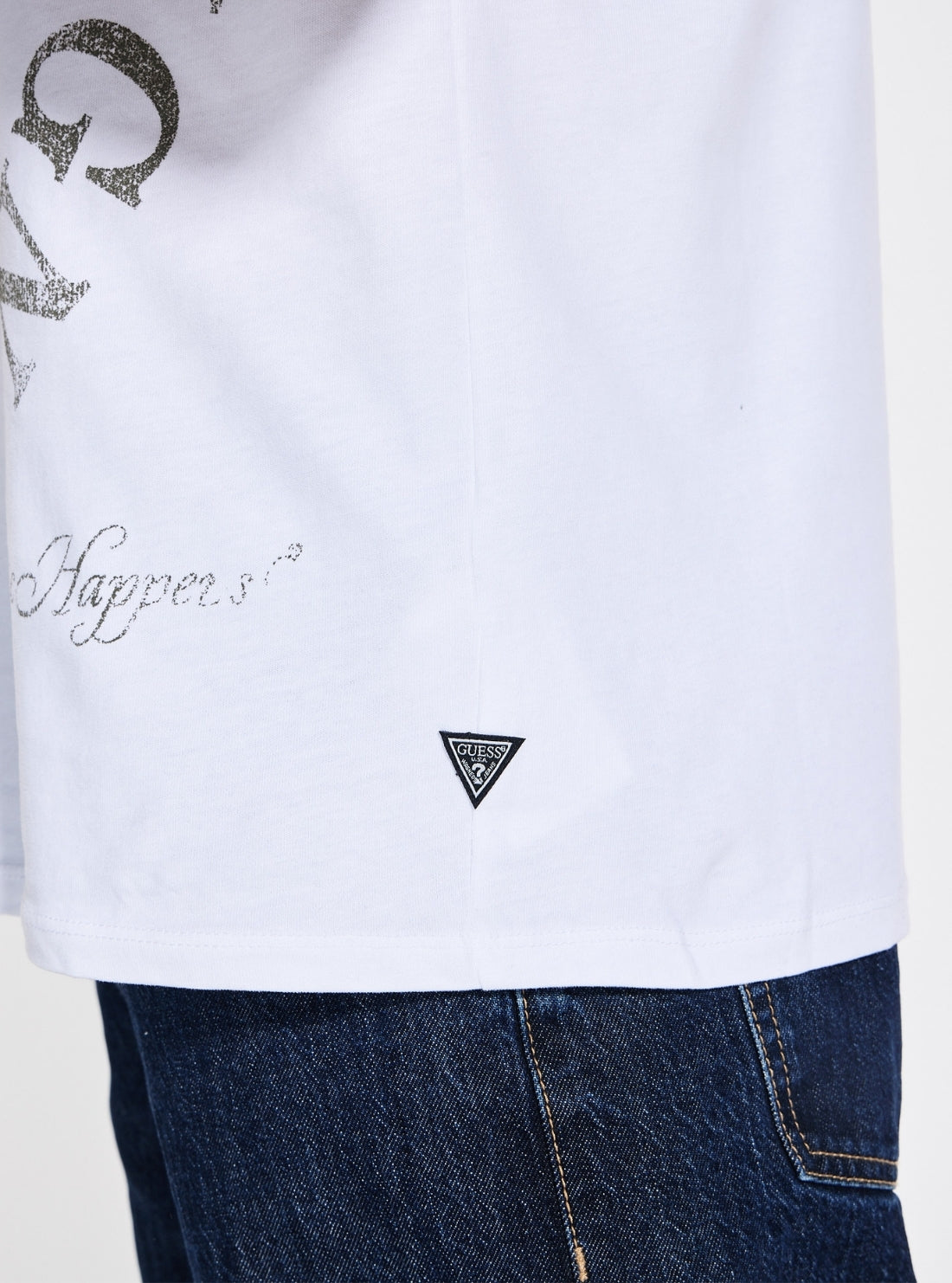 GUESS Mens White Basic Guess Classic Design T-Shirt Detail View