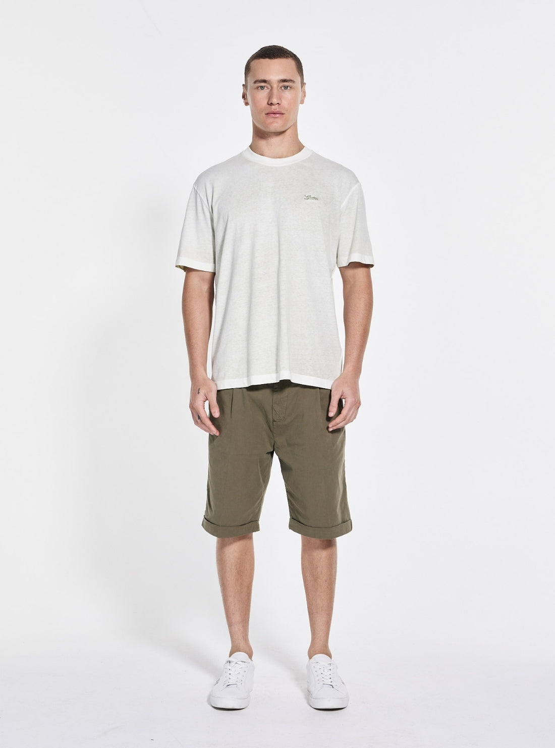 GUESS Mens Green Inside Spray T-Shirt M5GI70I3Z14 Full View