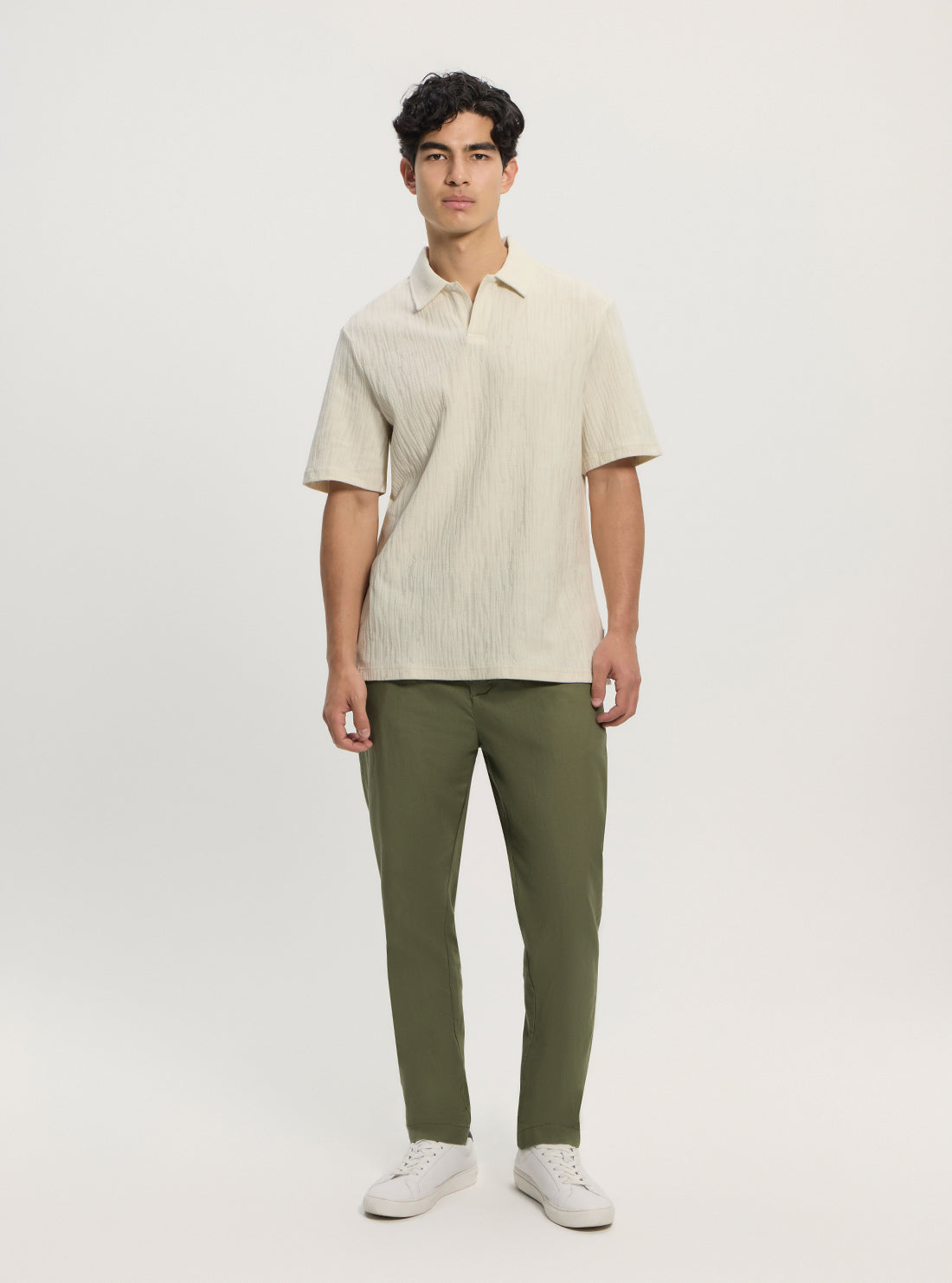 GUESS Mens Beige Loose Fit Knitted Polo Shirt M5GP11KCSN0 Full View