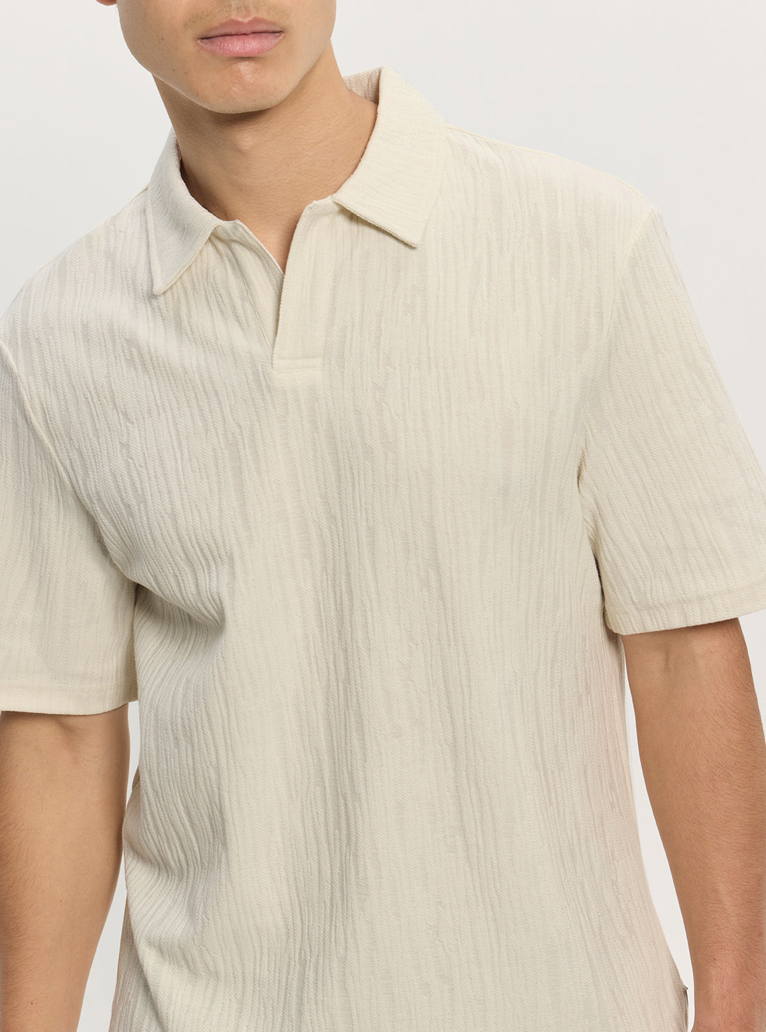 GUESS Mens Beige Loose Fit Knitted Polo Shirt M5GP11KCSN0 Detail View