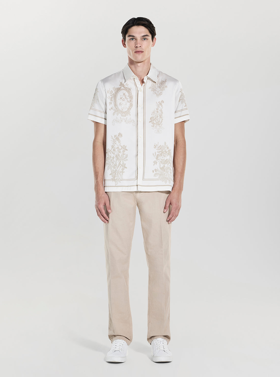 GUESS Mens White Floral Mirror Charm Shirt M5YH85WF1T2 Full View