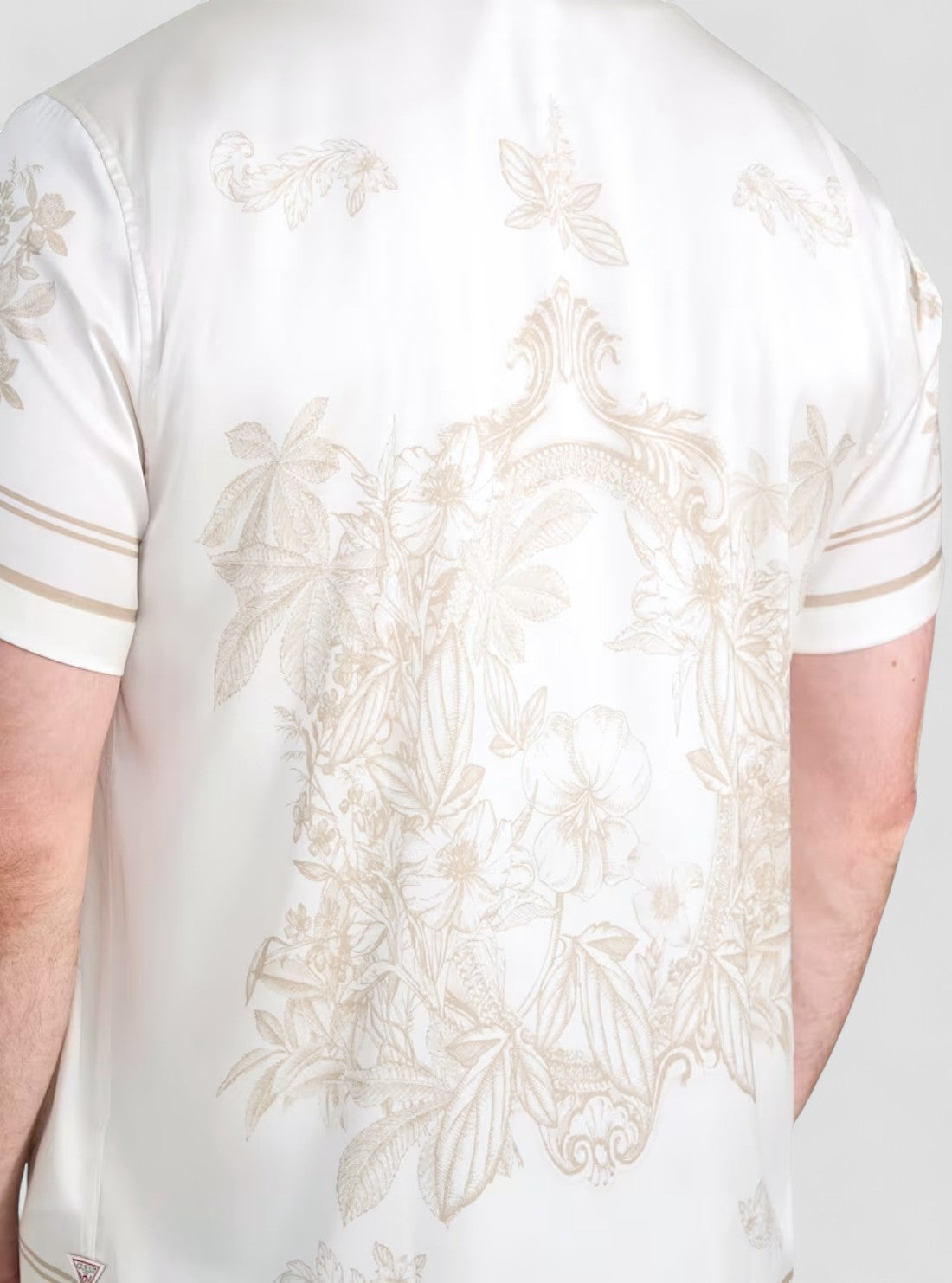 GUESS Mens White Floral Mirror Charm Shirt M5YH85WF1T2 Back View