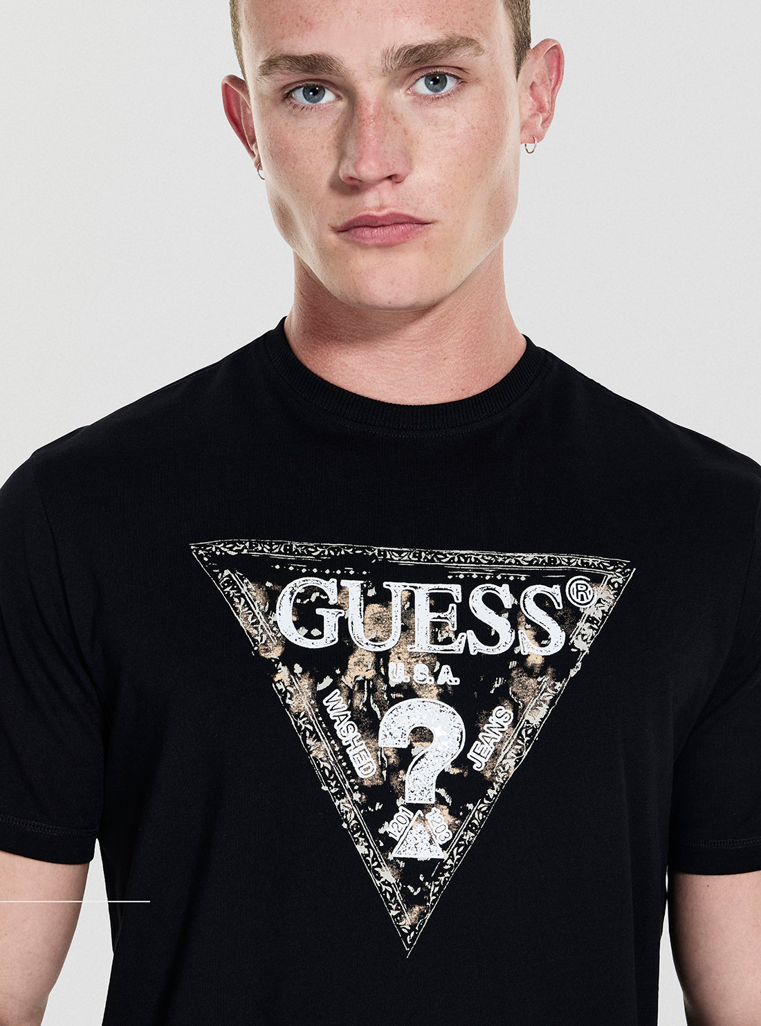 GUESS Mens Black Guess Triangle T-Shirt M5YI15I3Z14 Detail View