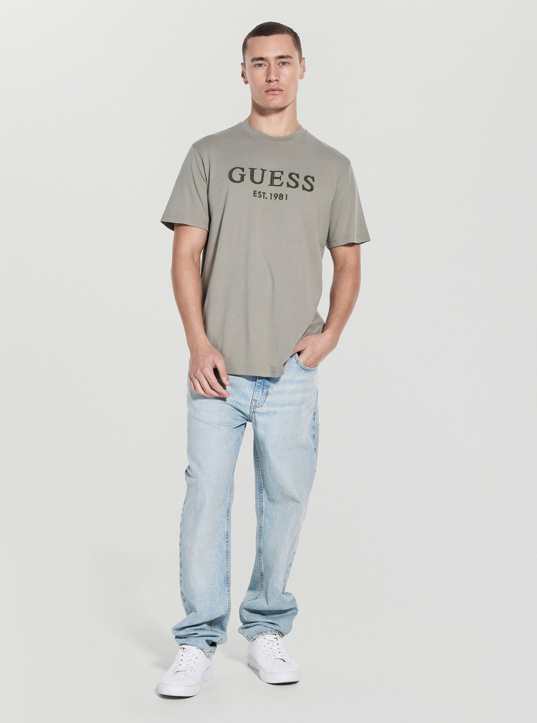 GUESS Mens Green Guess Box Logo T-Shirt M5YI17I3Z14 Full View