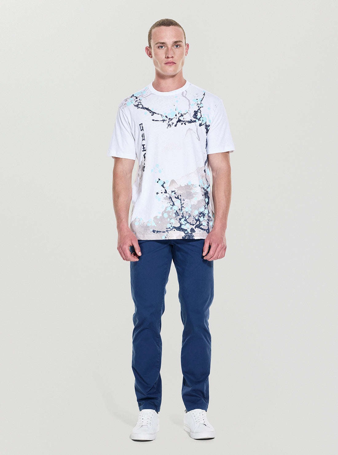 GUESS Mens White Graphic Japan T-Shirt M5YI26KCY30 Full View