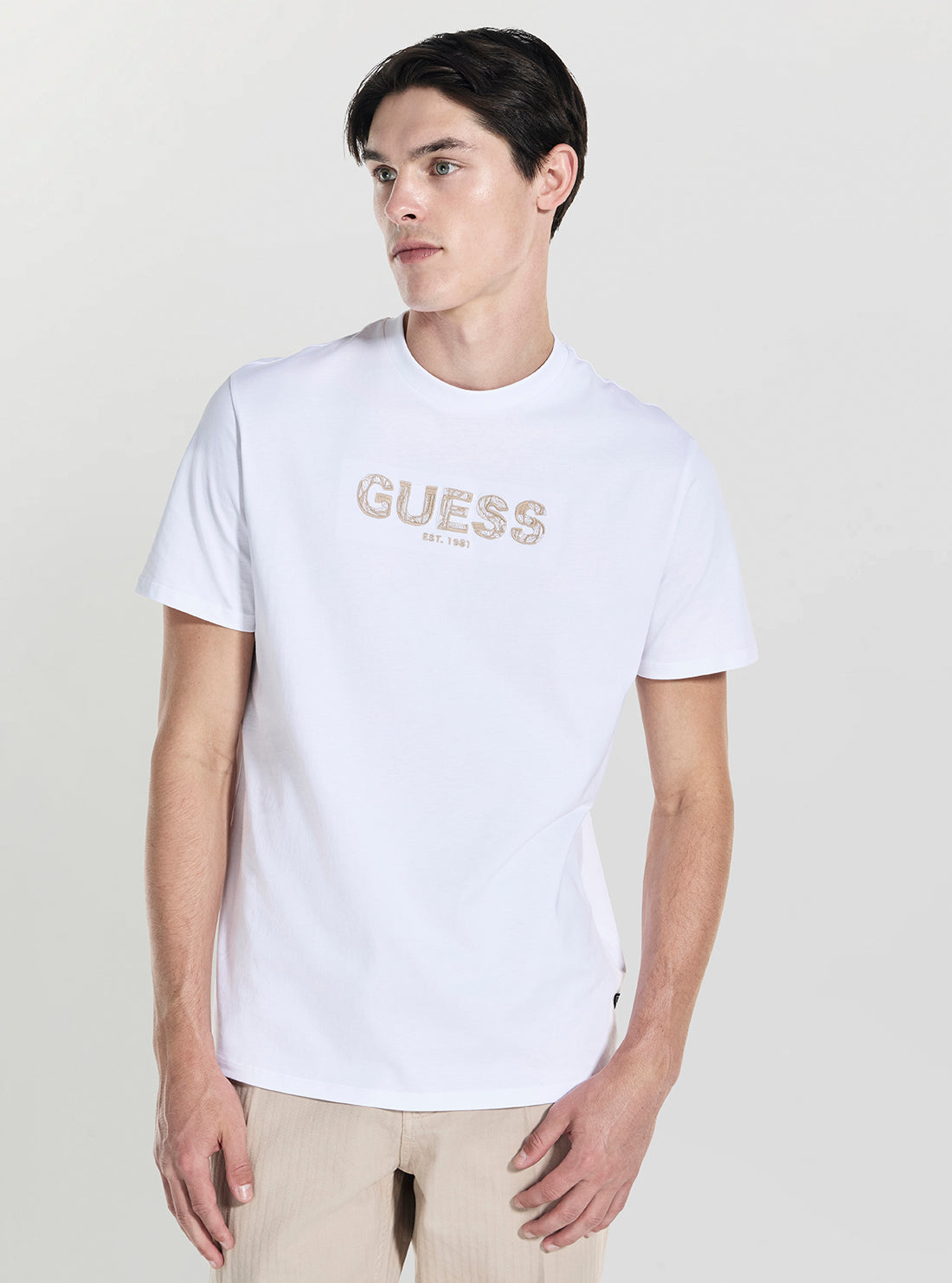 GUESS Mens White Basic Guess Embroidery Logo T-Shirt M5YI41KBW41 Front View