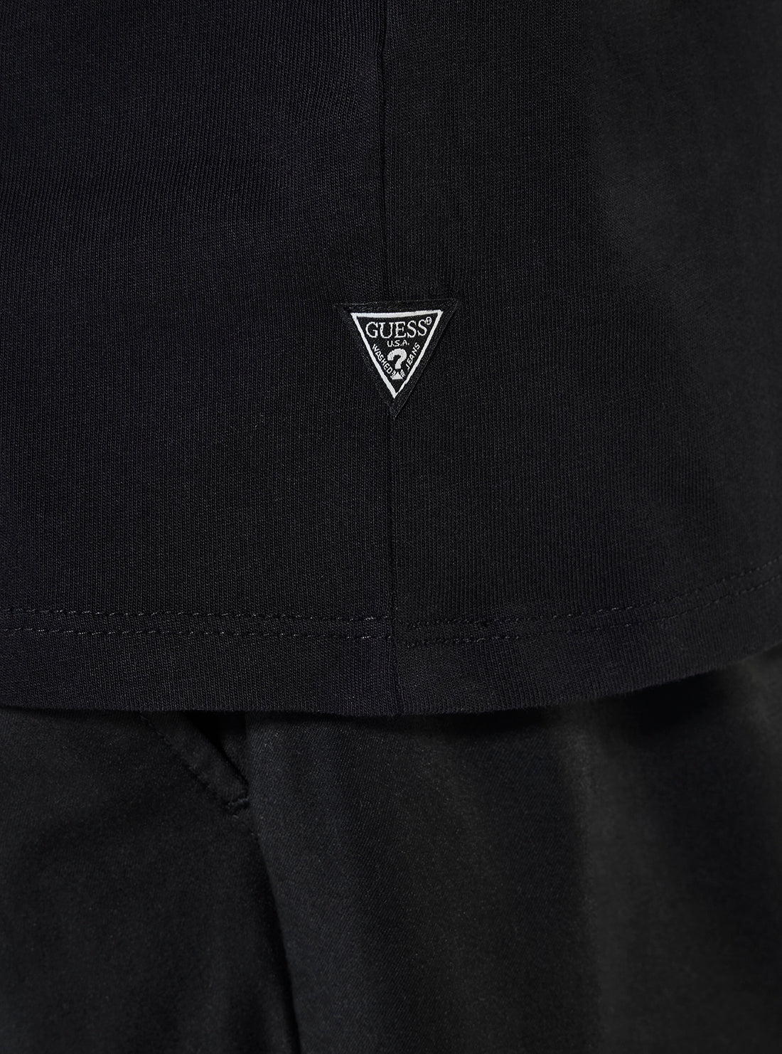 GUESS Mens Black Basic Guess Embroidery Logo T-Shirt M5YI41KBW41  Detail View_2