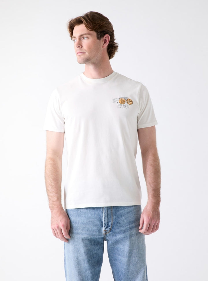 GUESS Mens White Vacation Graphic T-Shirt M6GI37K3318 Front View