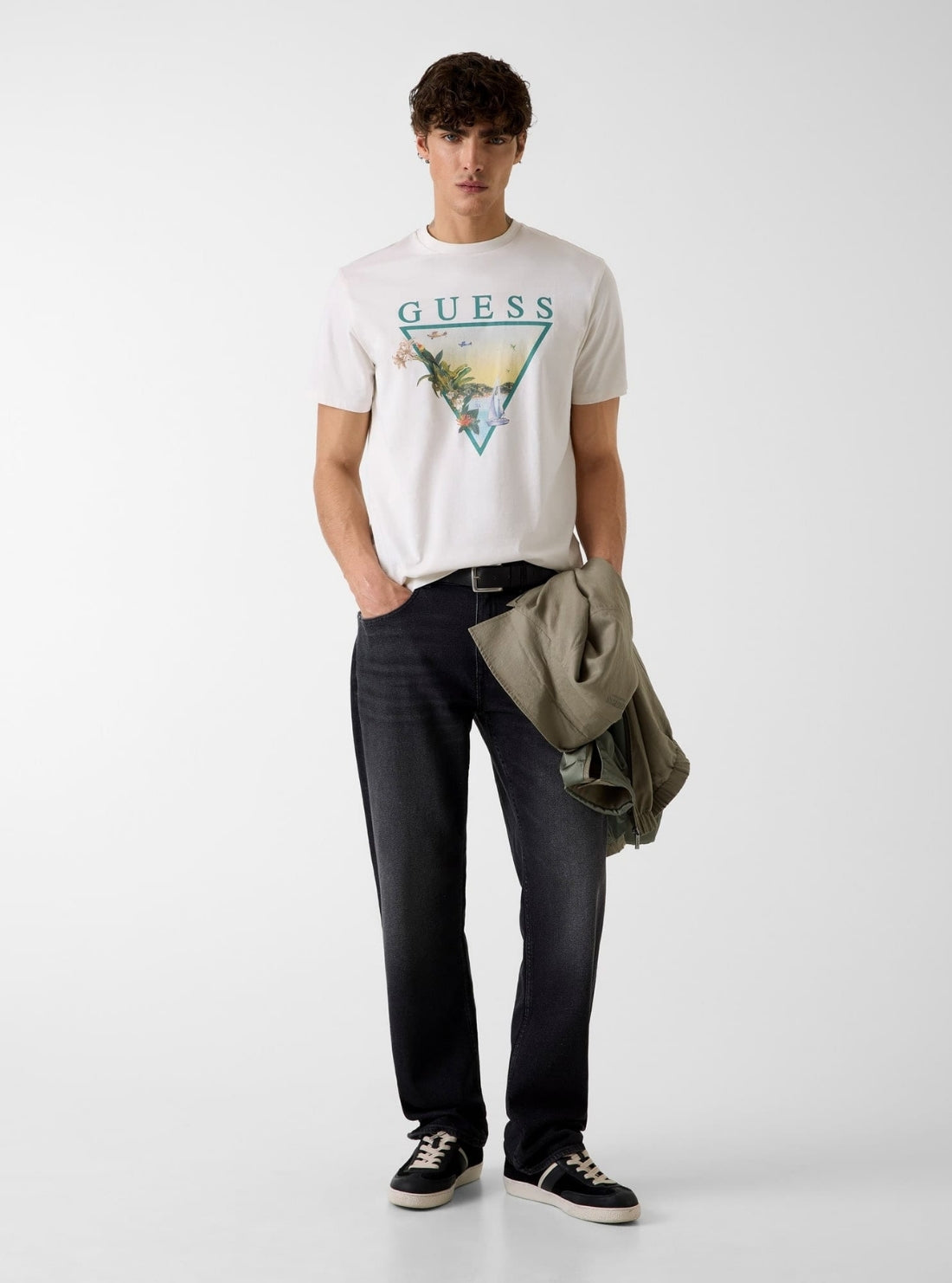 GUESS Mens White Sunset Graphic Logo T-Shirt M6GI49K3584 Full View