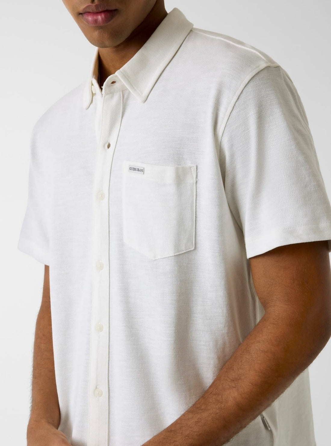 Guess Jeans White Slub Piqué Shirt M6GP02KE731 Detail View