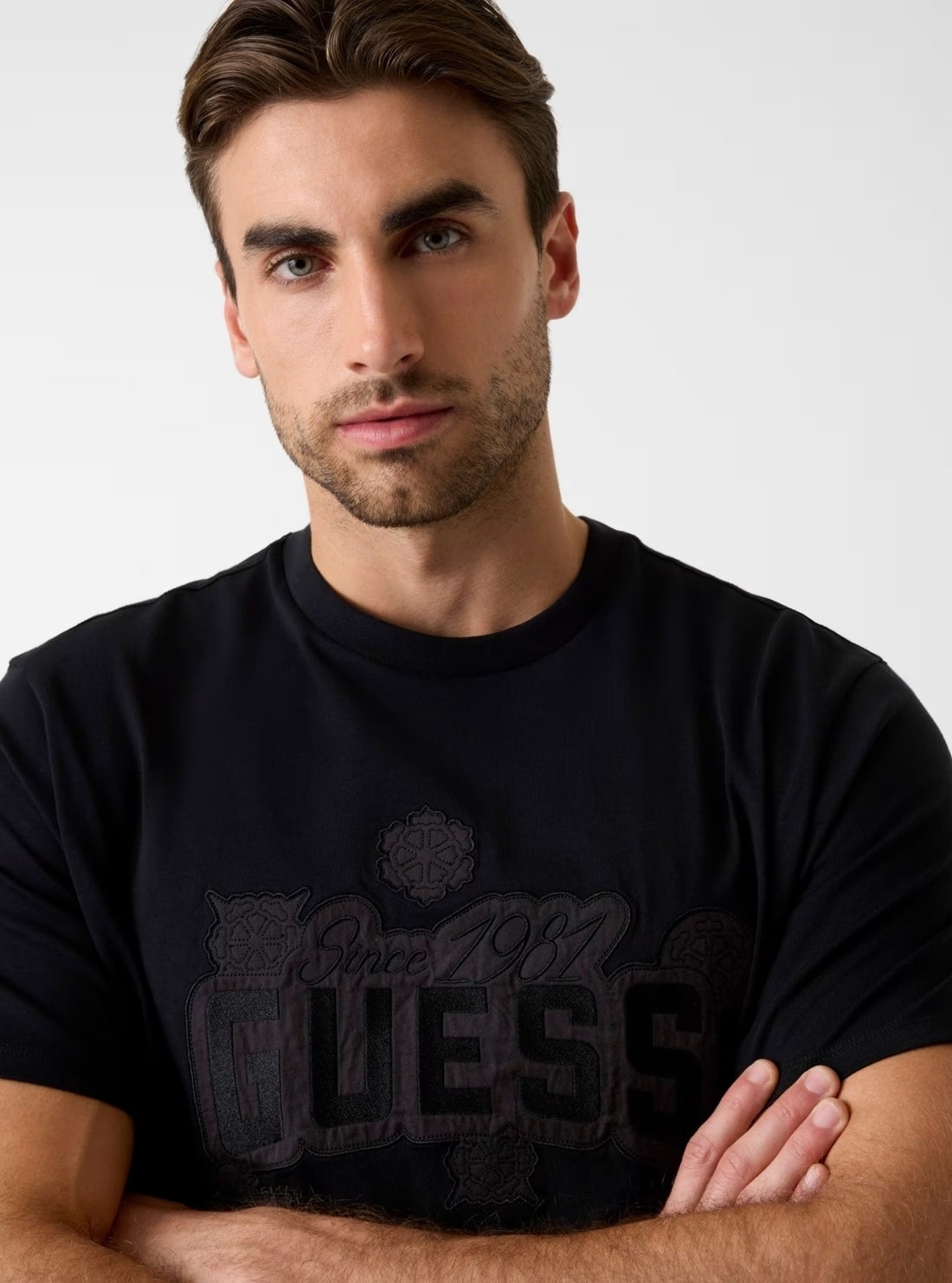 GUESS Mens Black Peony Stitch T-Shirt M6RI04I3Z14 Detail View