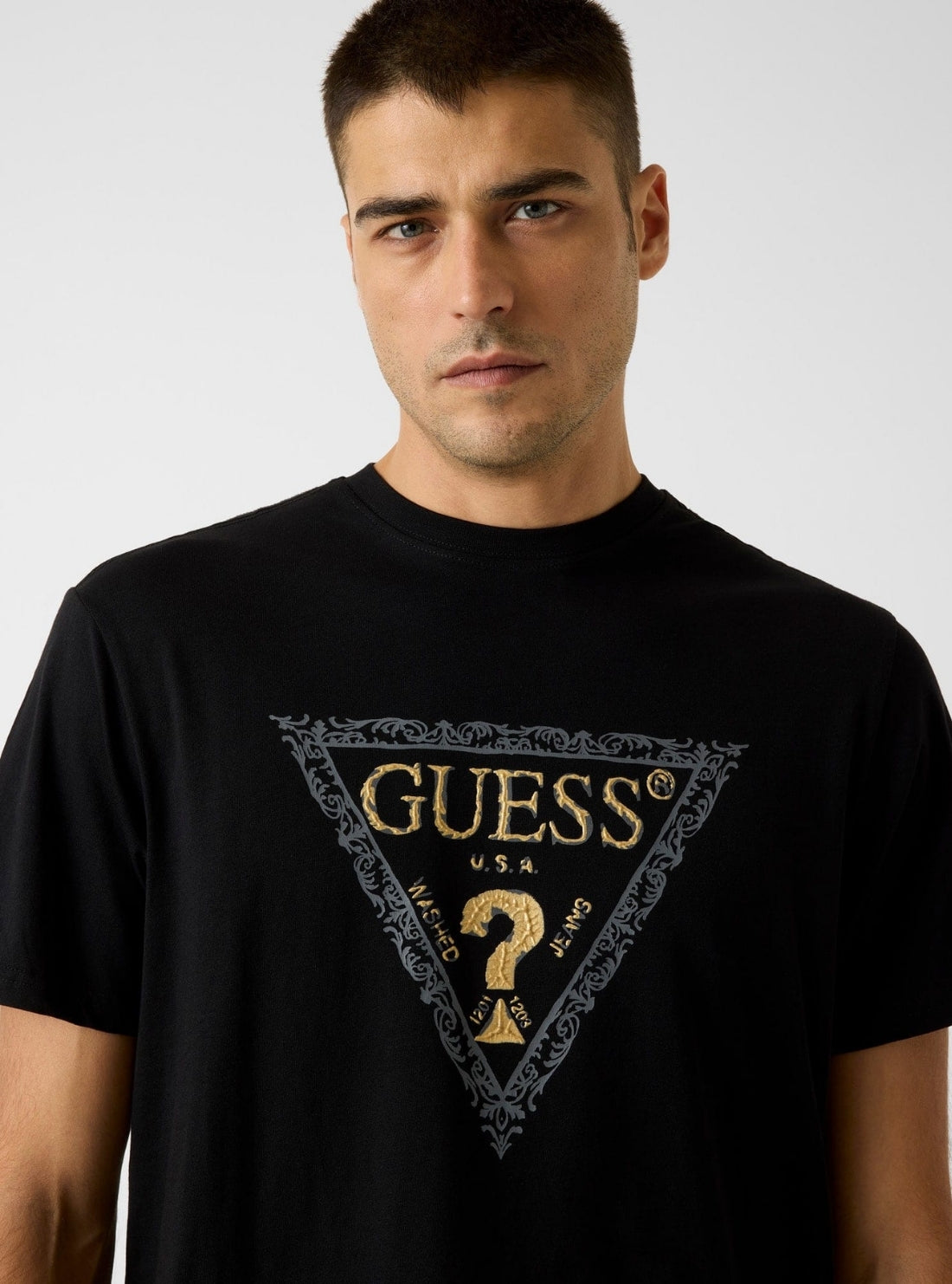 GUESS Mens Black Golden Triangle T-Shirt M6RI15I3Z14 Detail View