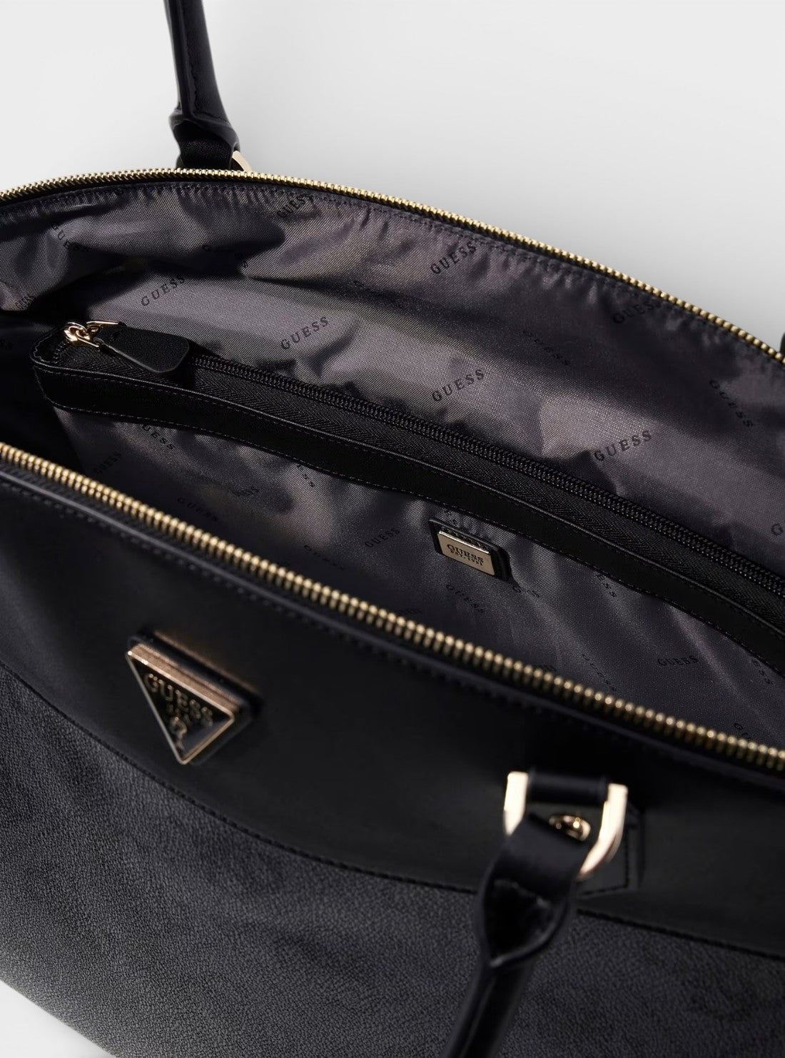 guess logo affair dome travel tote bag Black Logo Berta Deluxe Dome Tote Bag