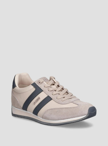 GUESS Womens Pale Pink Saphia2 Sneakers SAPHIA2 Front Side View