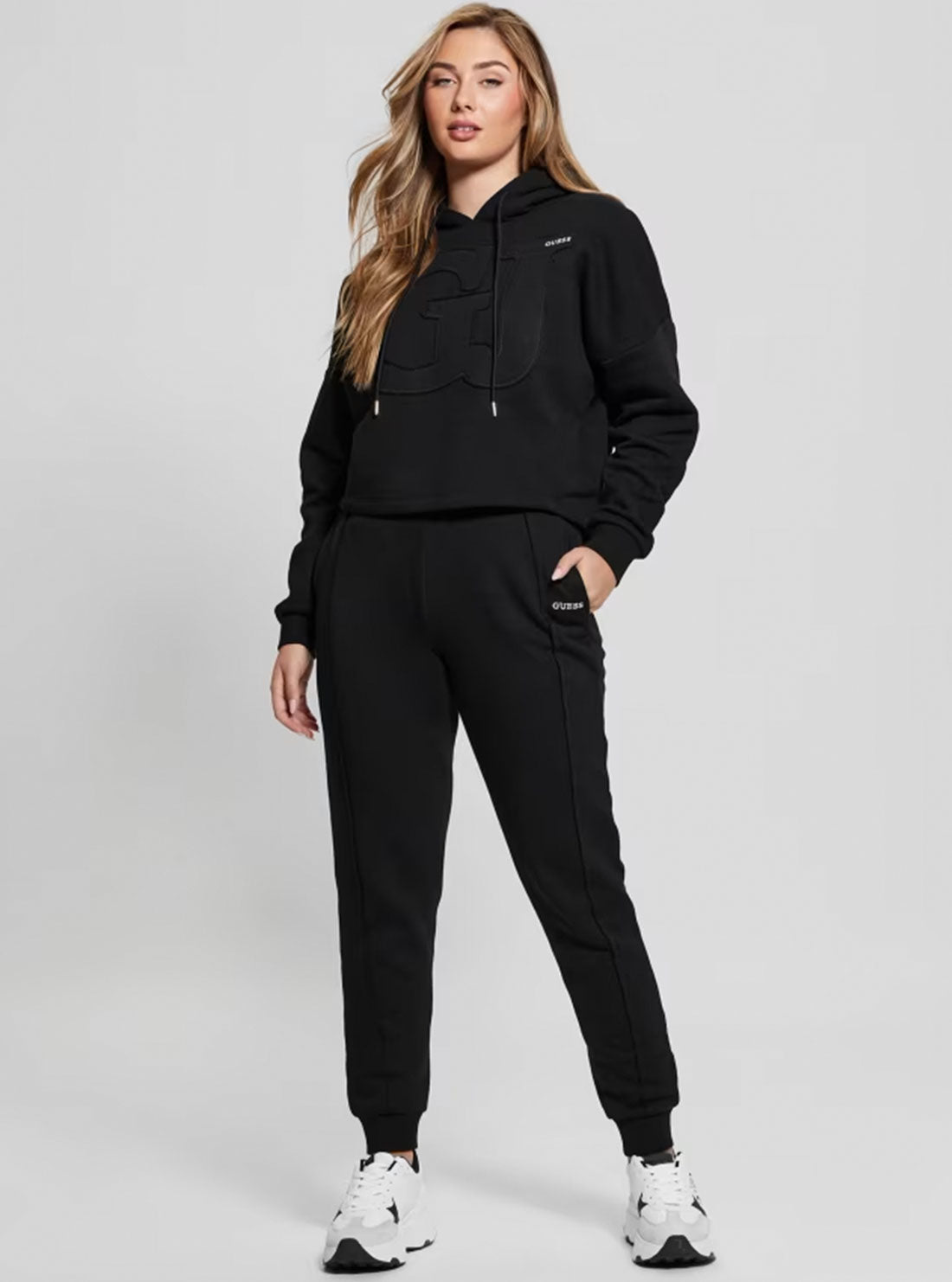 Guess Womens Active Long Jogger Sweatpants : : Clothing, Shoes &  Accessories