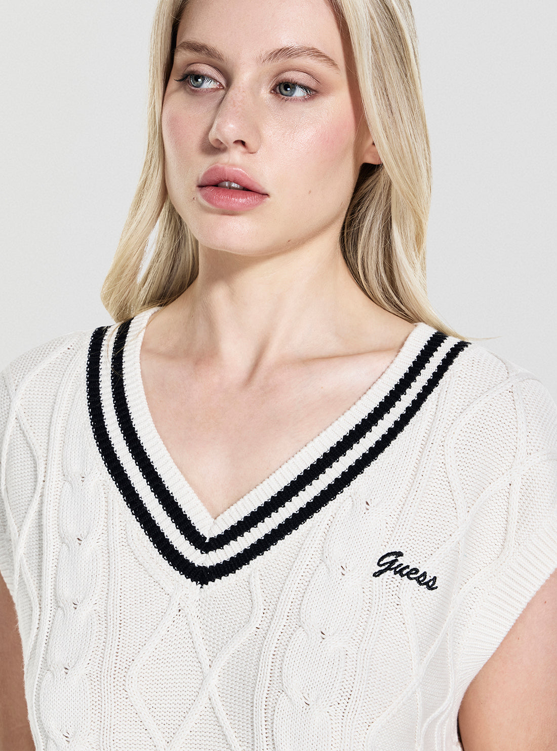 GUESS Womens White Active Sweater Vest V5GR00Z3FB1 Detail View