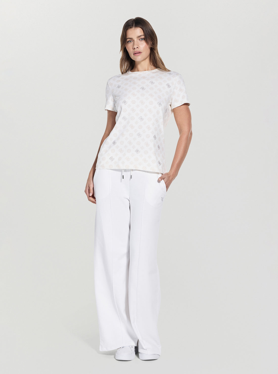 GUESS Womens White Logo Gloria Peony Active T-Shirt V5YI04I3Z14 Full view