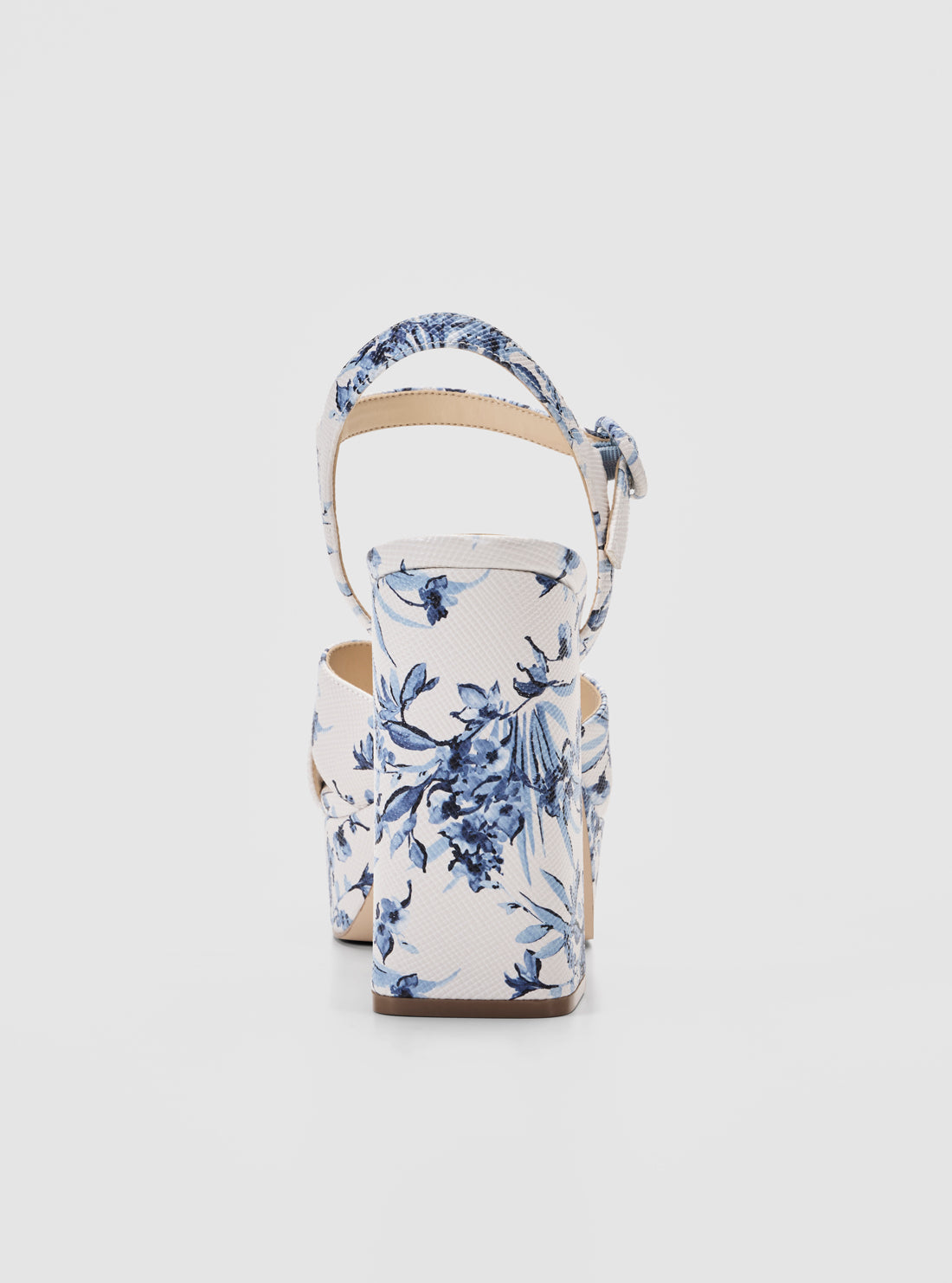 GUESS Womens Blue Floral Vallenn Platform Heels VALLENN Back View