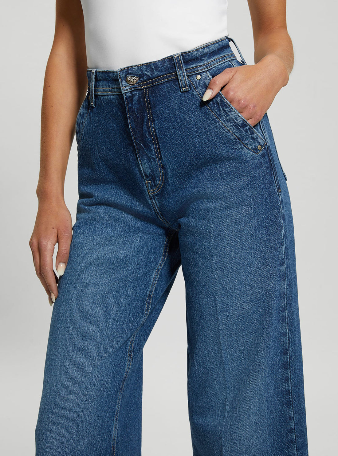 High-Rise Dakota Wide Leg Jeans in Mid Wash